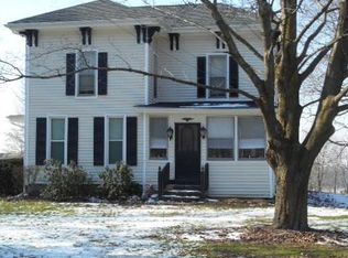 3327 Ridge Rd, Cortland, OH 44410