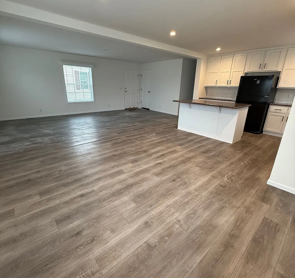 3 bed, 1456 sqft, $1,500 — Photo 4