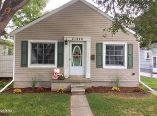 21848 Rein Ave, Eastpointe, MI 48021