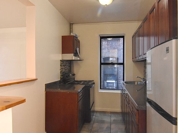 2nd image of 508 W 158th St APT 52