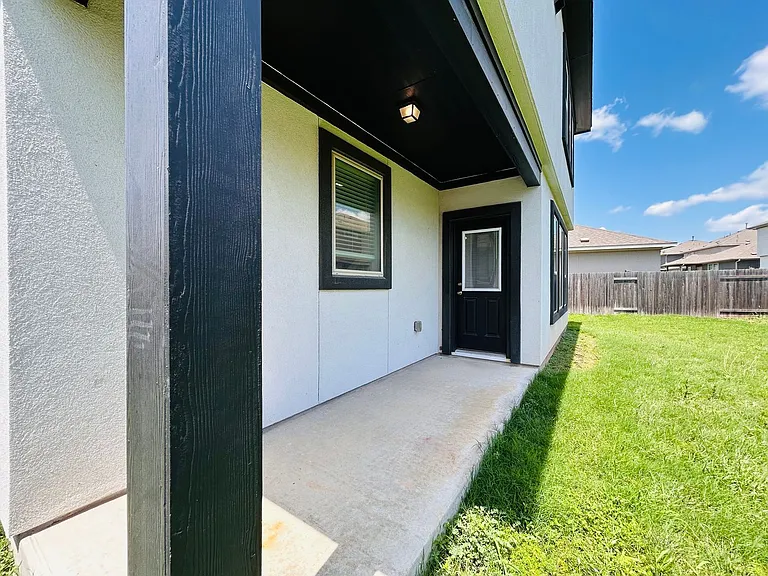 1156 Capra Ln — Photo 33