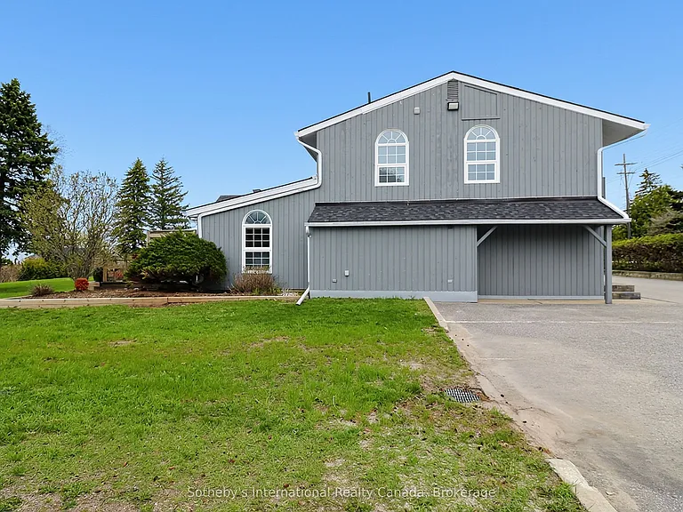 139 Lakeshore Rd E #10 — Photo 34