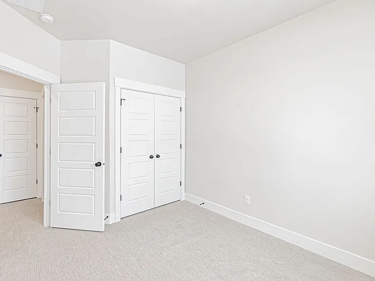 455 Blue Spruce — Photo 13