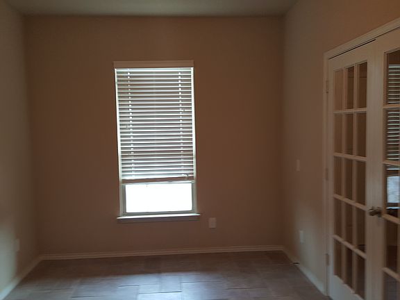 3rd image of 8239 Puente