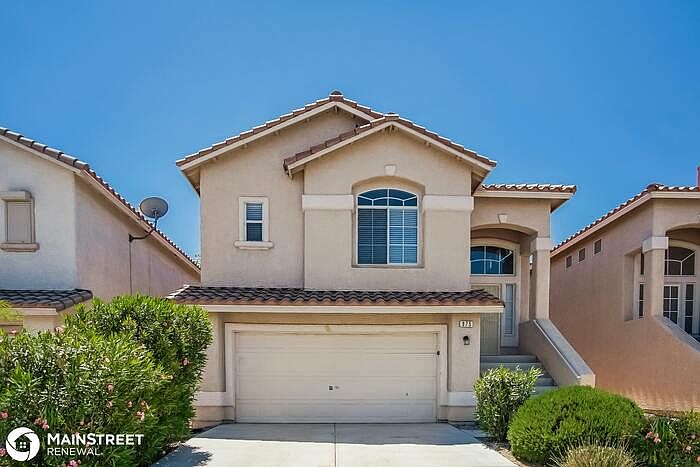 1st image of 975 E Scarlet Haze Ave