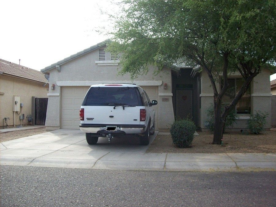 1st image of 17235 W Smokey Dr