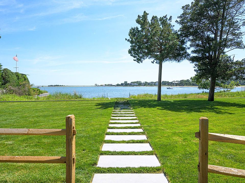1st image of 11 Harbor Rd