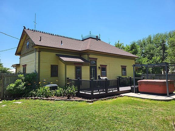 3rd image of 308 S Buffalo Ave