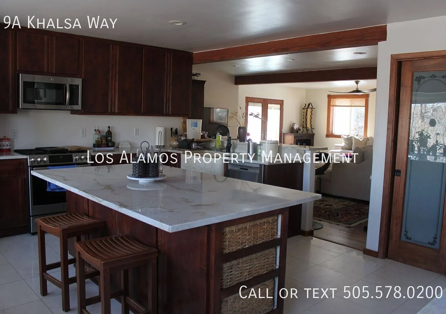 Beautiful Valley Home Ready In October — Photo 3