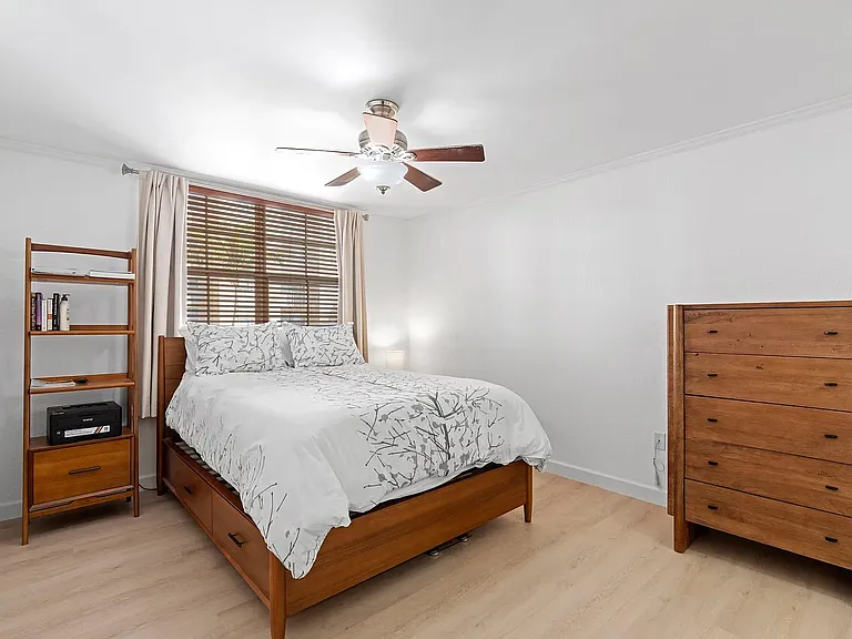 1801 N Flagler Dr #303 — Photo 8