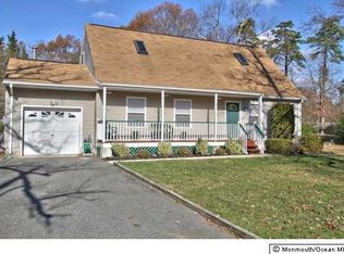 3 Letts Landing Rd, Waretown, NJ 08758