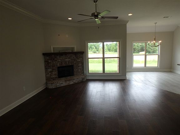 4th image of 306 Candlewood Ct Lot 12