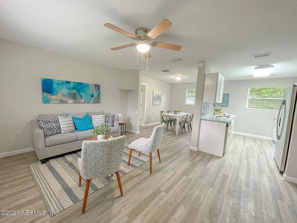 1st image of 6844 Goldilocks Ln