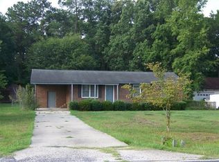 1213 Woodington Rd, Kinston, NC 28504