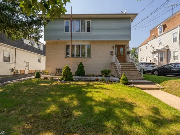 317 E Henry St, Linden City, NJ 07036