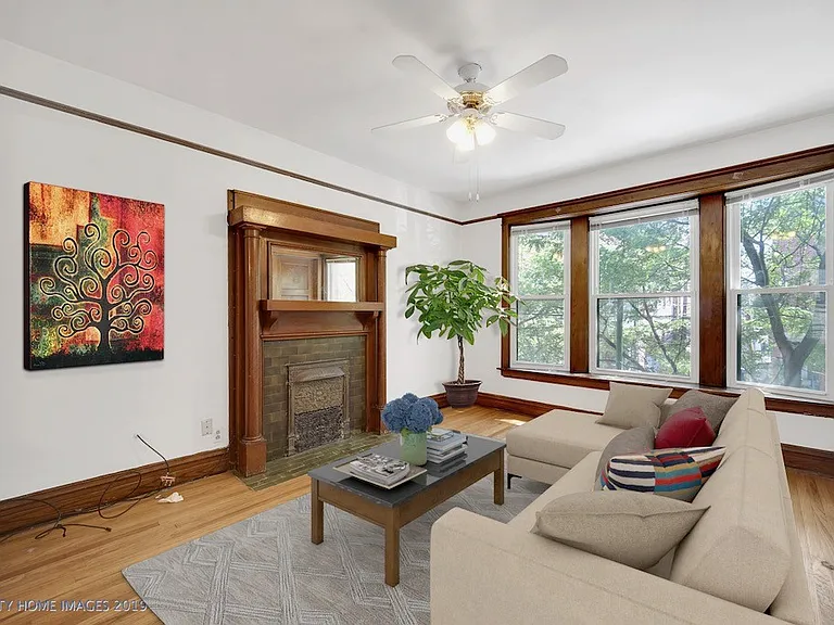 2774 N Kenmore Ave #4 — Photo 8