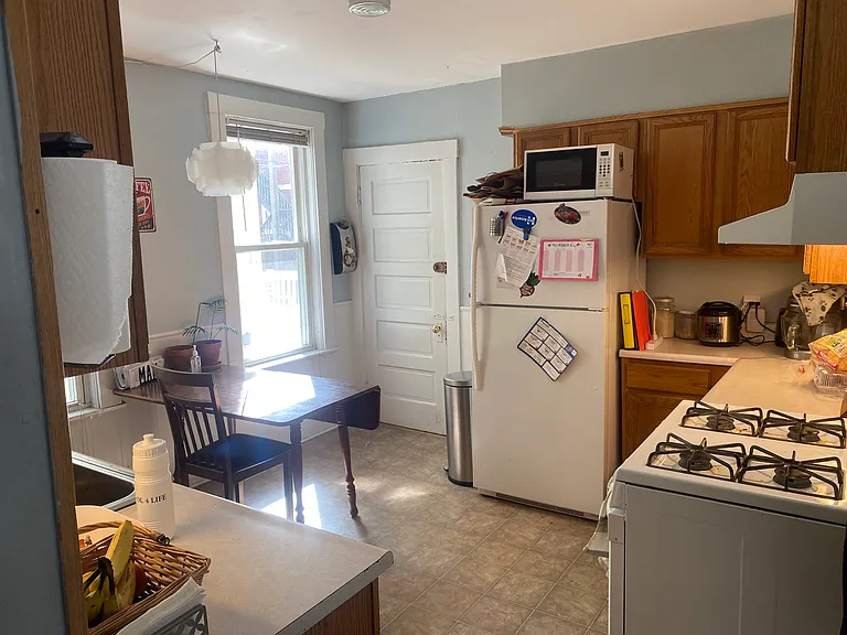 2 Imrie Rd #1 — Photo 1
