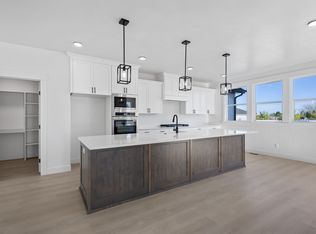 1331 N 1850 W, Clinton, UT 84015