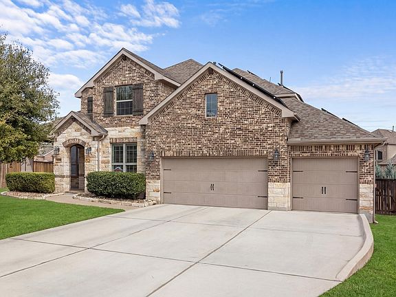 3rd image of 3320 Magellan Ct