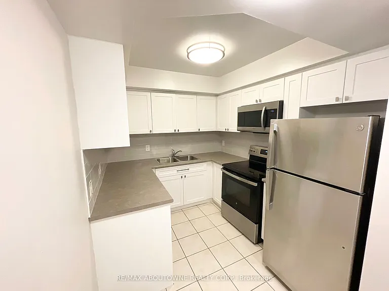 111 Market St #108 — Photo 5