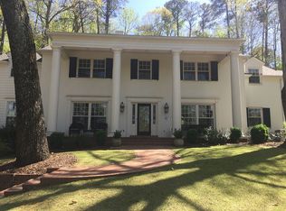 3357 Cherokee Rd, Mountain Brook, AL 35223
