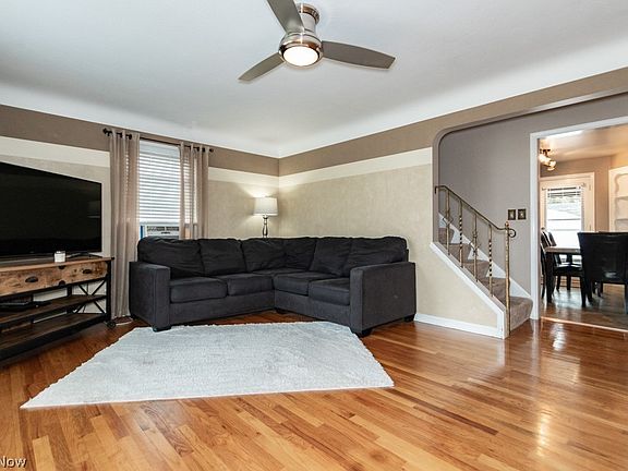 4th image of 2258 Buena Vista Dr