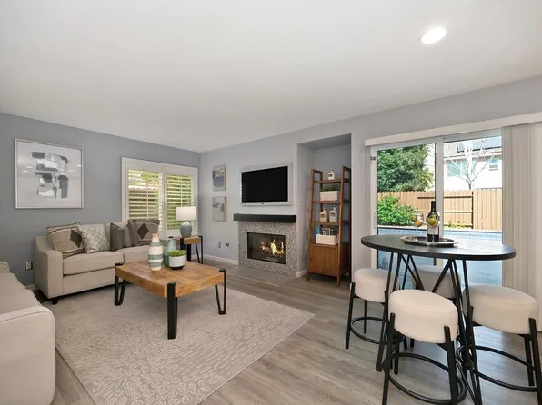 8288 Primoak Way, Elk Grove, CA 95758