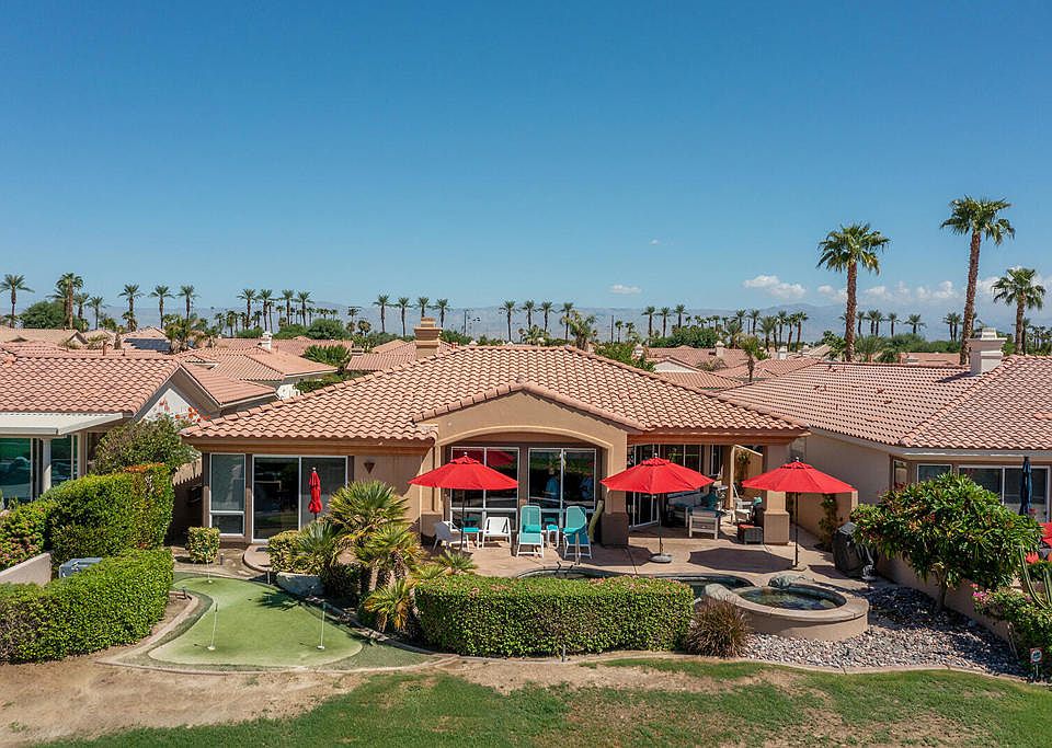 1st image of 78775 Castle Pines Dr