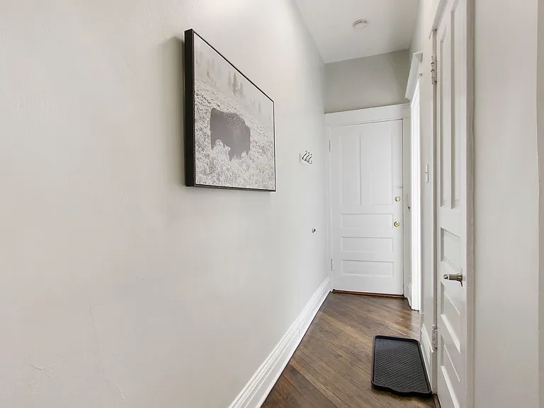 5220 N. Clark Street — Photo 20