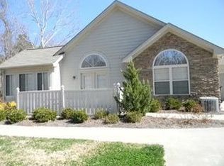 4177 Birch Hammock Dr, Greensboro, NC 27409
