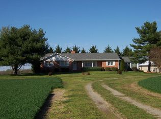 86 Coan Harbour Dr, Lottsburg, VA 22511