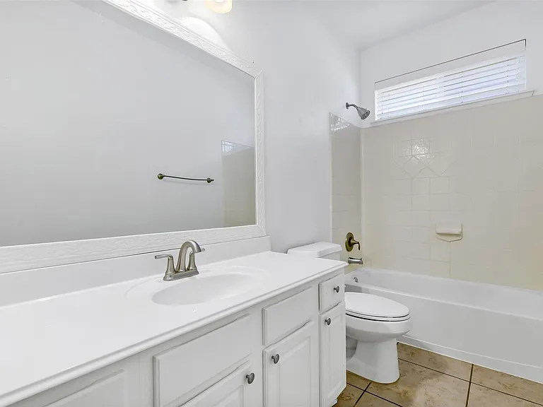7014 Spruce View Ct — Photo 21