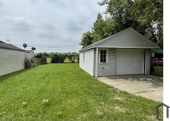 5251 Neff Ave — Photo 3