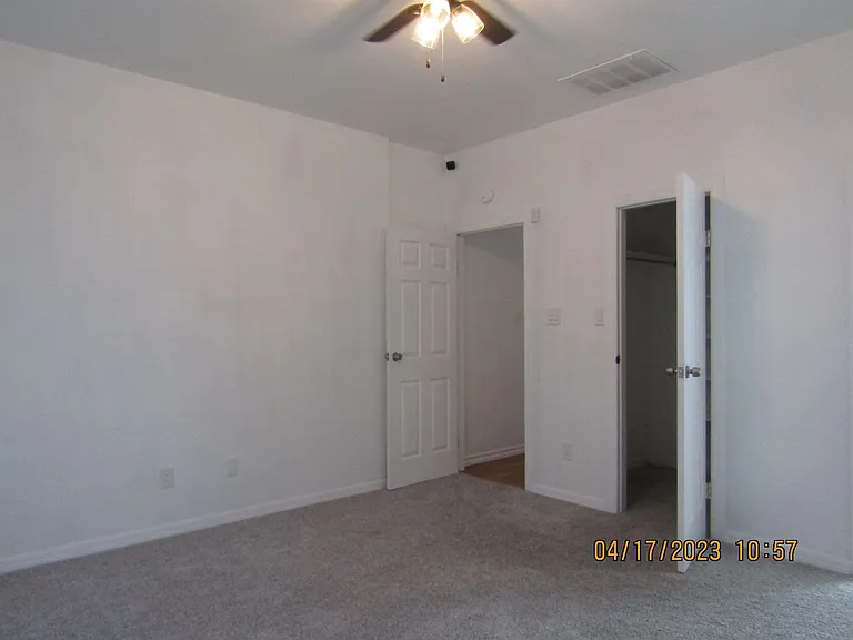 4104 SW Wendy Dr — Photo 37
