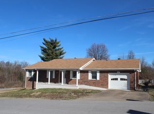 20 S Russell Dr, Madisonville, KY 42431