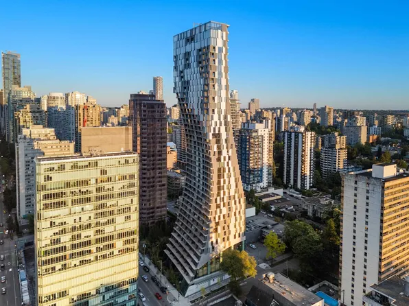 1568 Alberni St #501, Vancouver, BC V6G 1A5