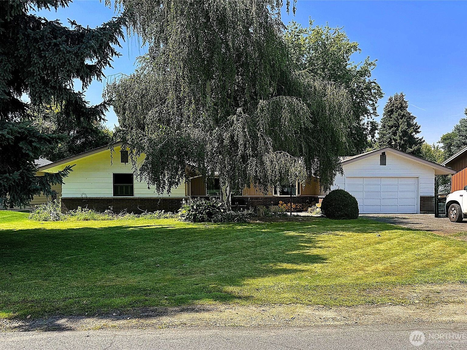 836 Meadowlark Lane — Othello Golf Club
