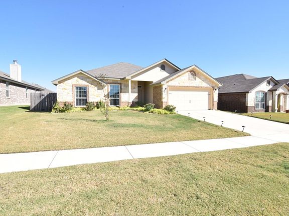 3rd image of 3101 Rockwall Dr