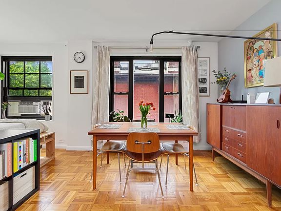 4th image of 325 Clinton Ave APT 5-G