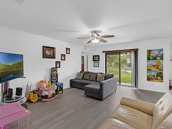 3rd image of 340 PHEASANT DRIVE