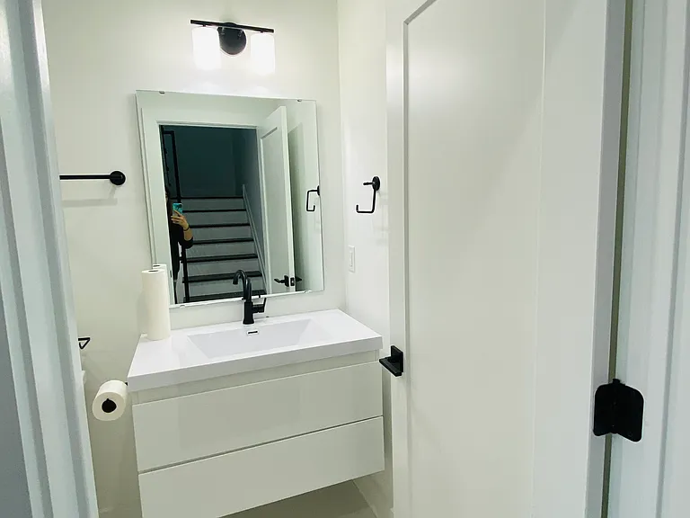 95 E Montana St #3 — Photo 10