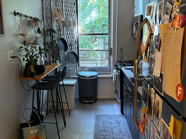 380 Saint Johns Pl #3A — Photo 2