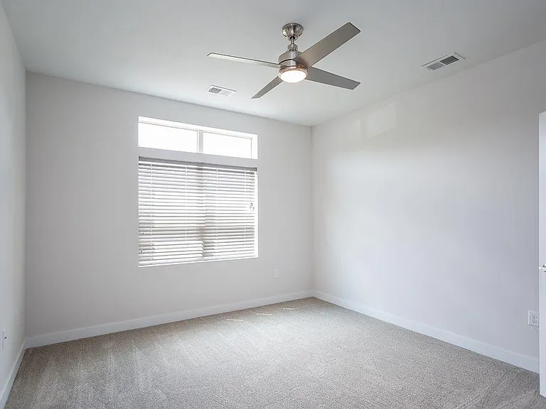 Brookside Apartments — Photo 93