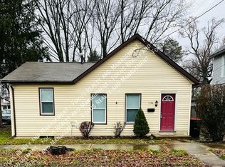 104 Hoover St, Newark, OH 43055