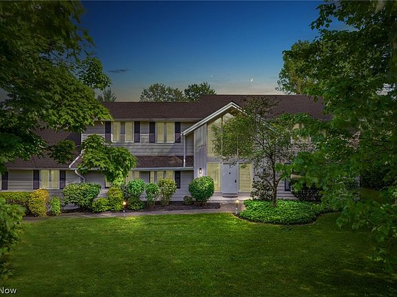 2nd image of 29876 Gates Mills Blvd