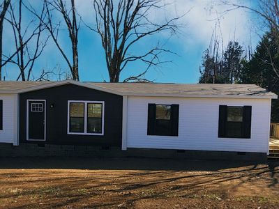 146 Sawmill Cir, Jacksboro, TN, 37757