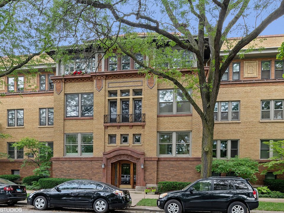 1st image of 2238 N Lincoln Park W #F3