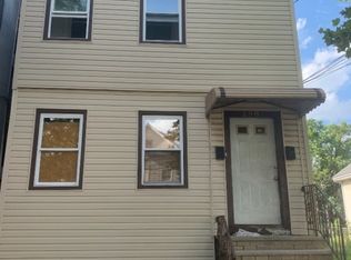 196 Burgess Pl, Passaic, NJ