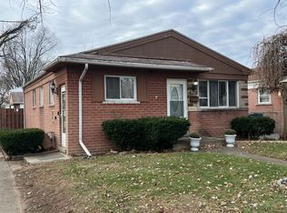 5901 Colonial St, Dearborn Heights, MI 48127