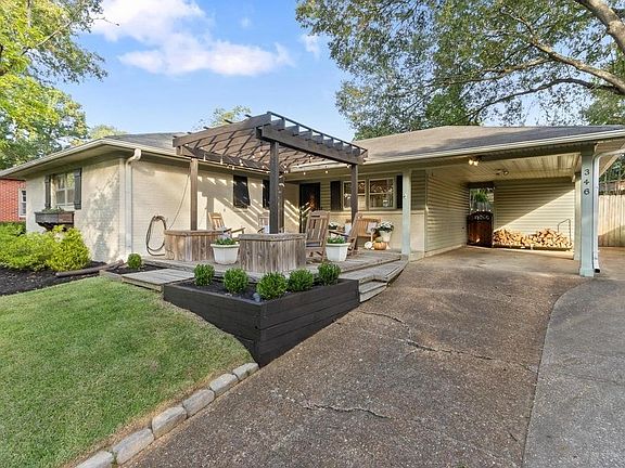 3rd image of 346 Leonora Dr